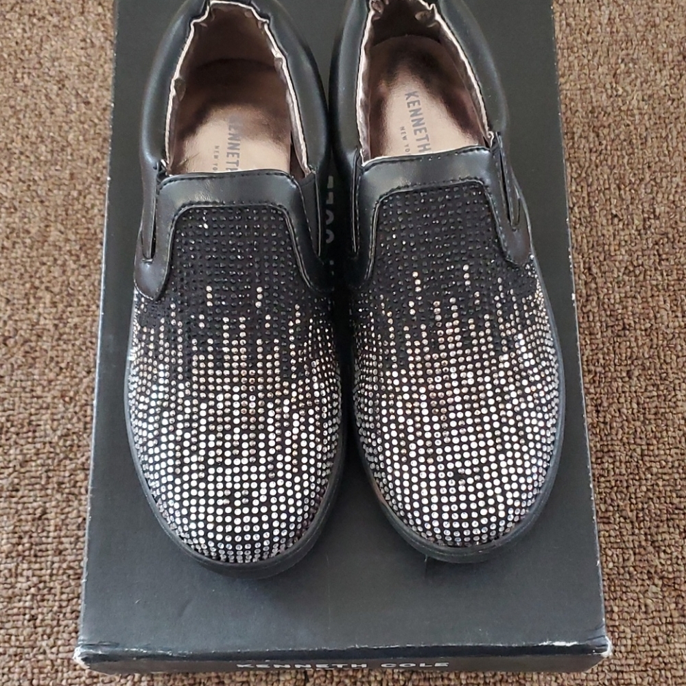 Kenneth Cole  shoes